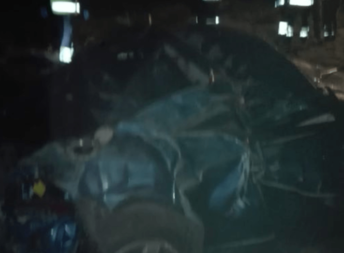 Imagen del primer accidente que costó la vida de un conductor de 26 años (Foto TA)